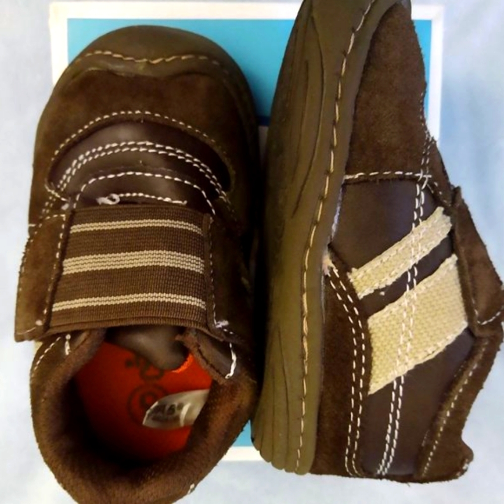 Little Boys Circo Sneakers Suede Uppers Baby Toddler 5M - Picture 5 of 15
